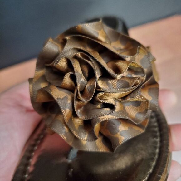 Lindsay Phillips SwitchFlops Bronze Sandals Size 8 - Picture 9 of 11